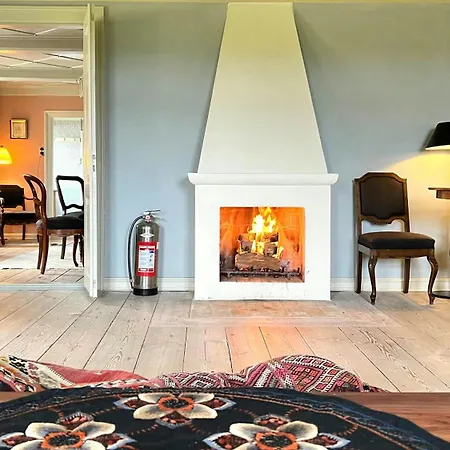 Historic From 1848 別荘