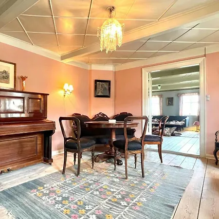 Historic From 1848 Сasa de vacaciones *