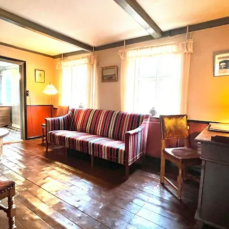Historic From 1848 Vakantiehuis *